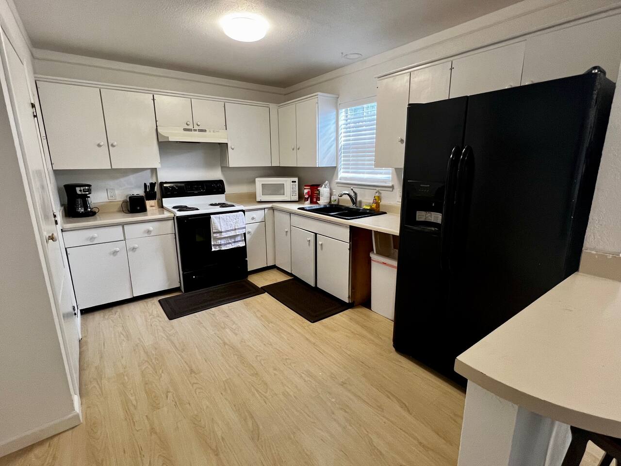 ★LBK Lake-View Property★3BR/2BA★S LBK/S Loop 289