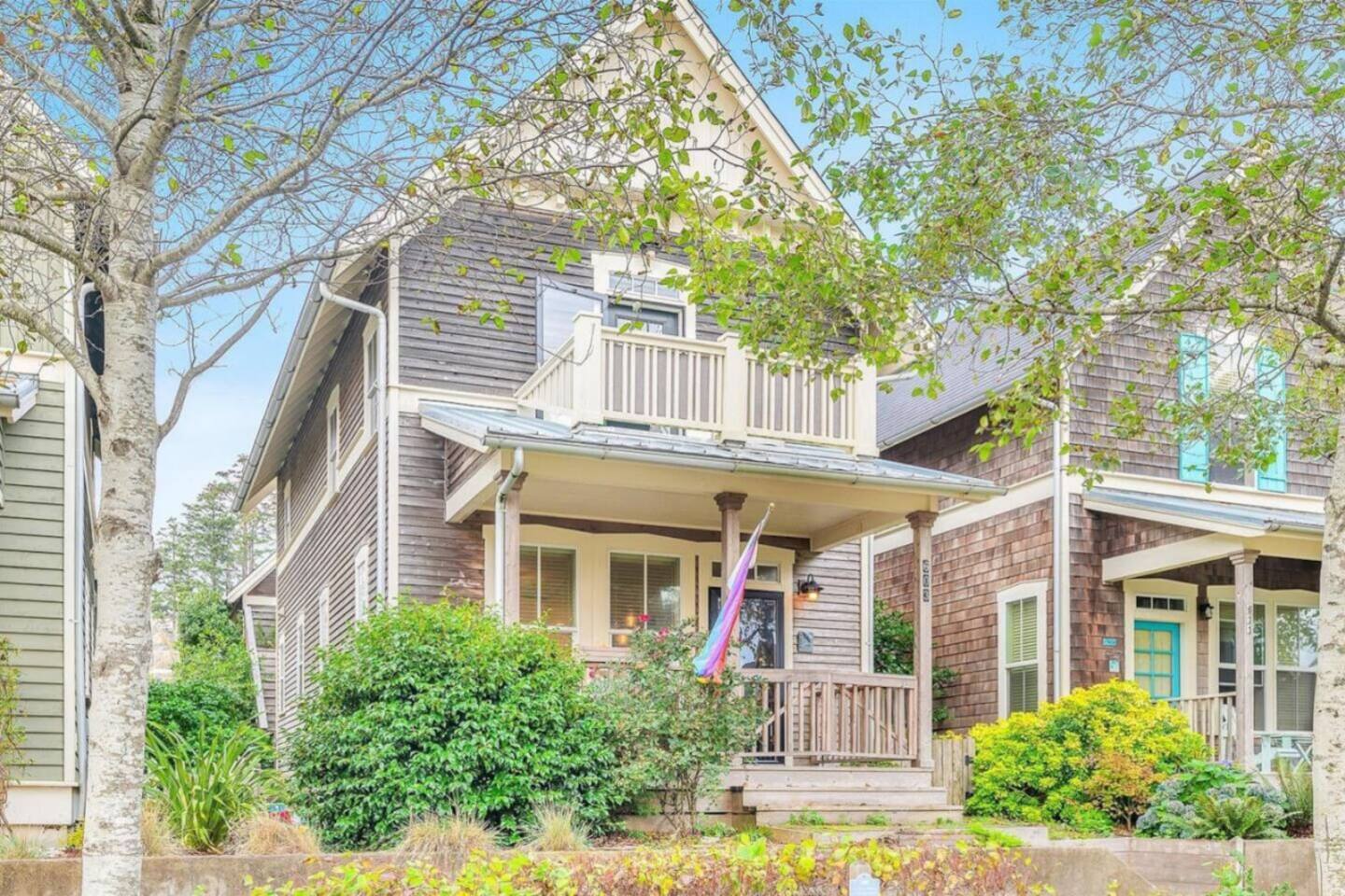 Ms. B Haven - Olivia Beach 2B/2.5BA