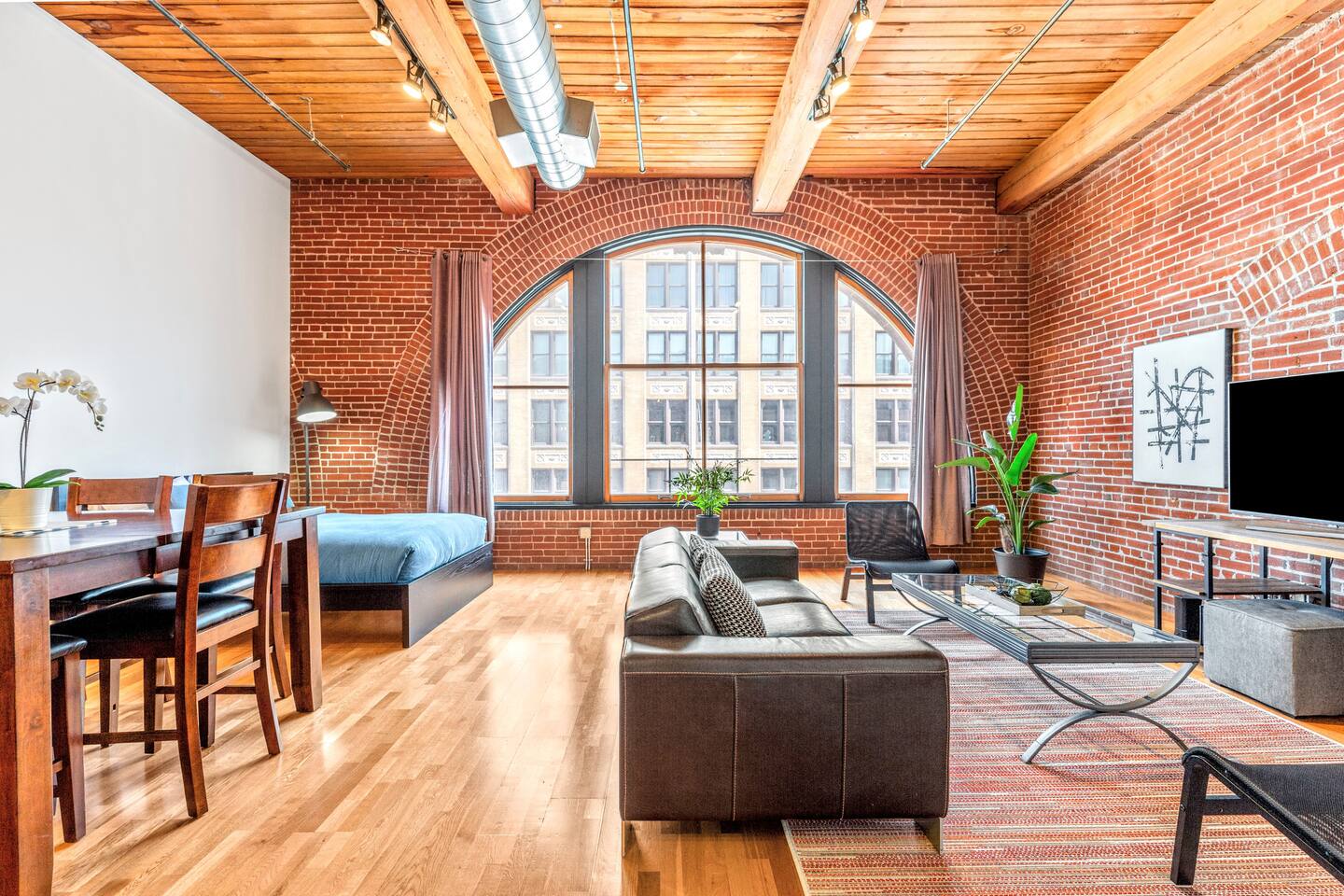 Secure Washington Ave Loft w W/D & Parking