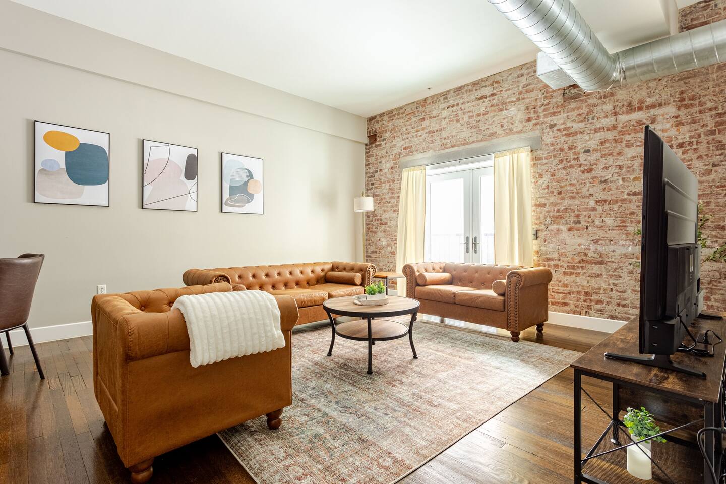 McOuat Place 6C Modern Luxury Loft