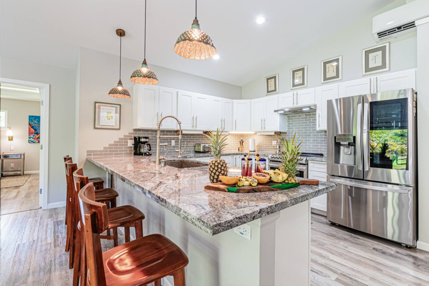 Orchid Isle Pool Paradise- with A/C and laundry!