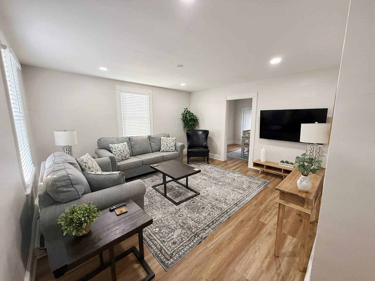 Charming Central Home-3bd/1bath