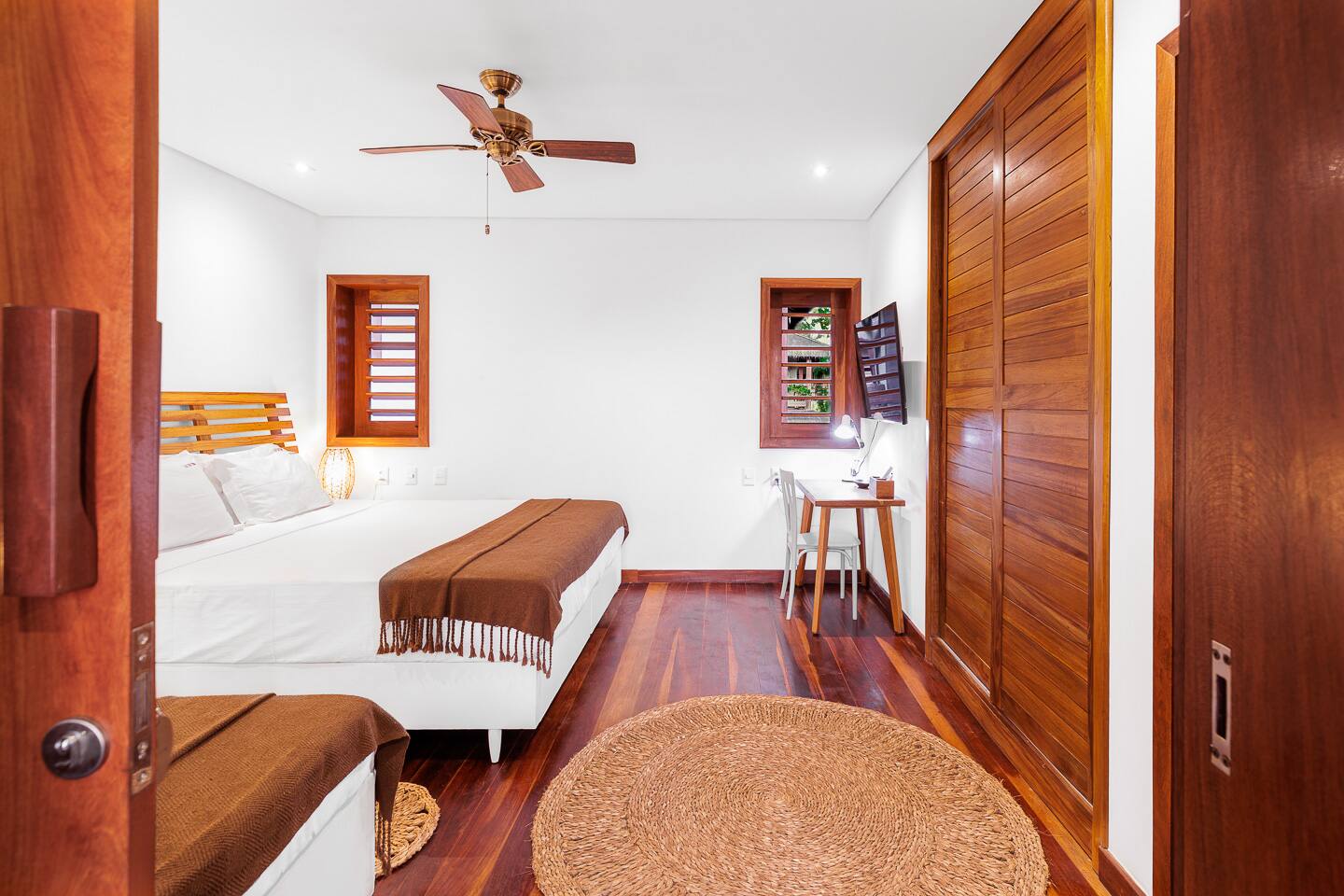 Deluxe Triple Suite in Private Luxury Villa