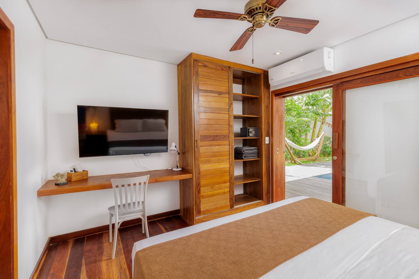 Deluxe Two Bedroom Family Suite