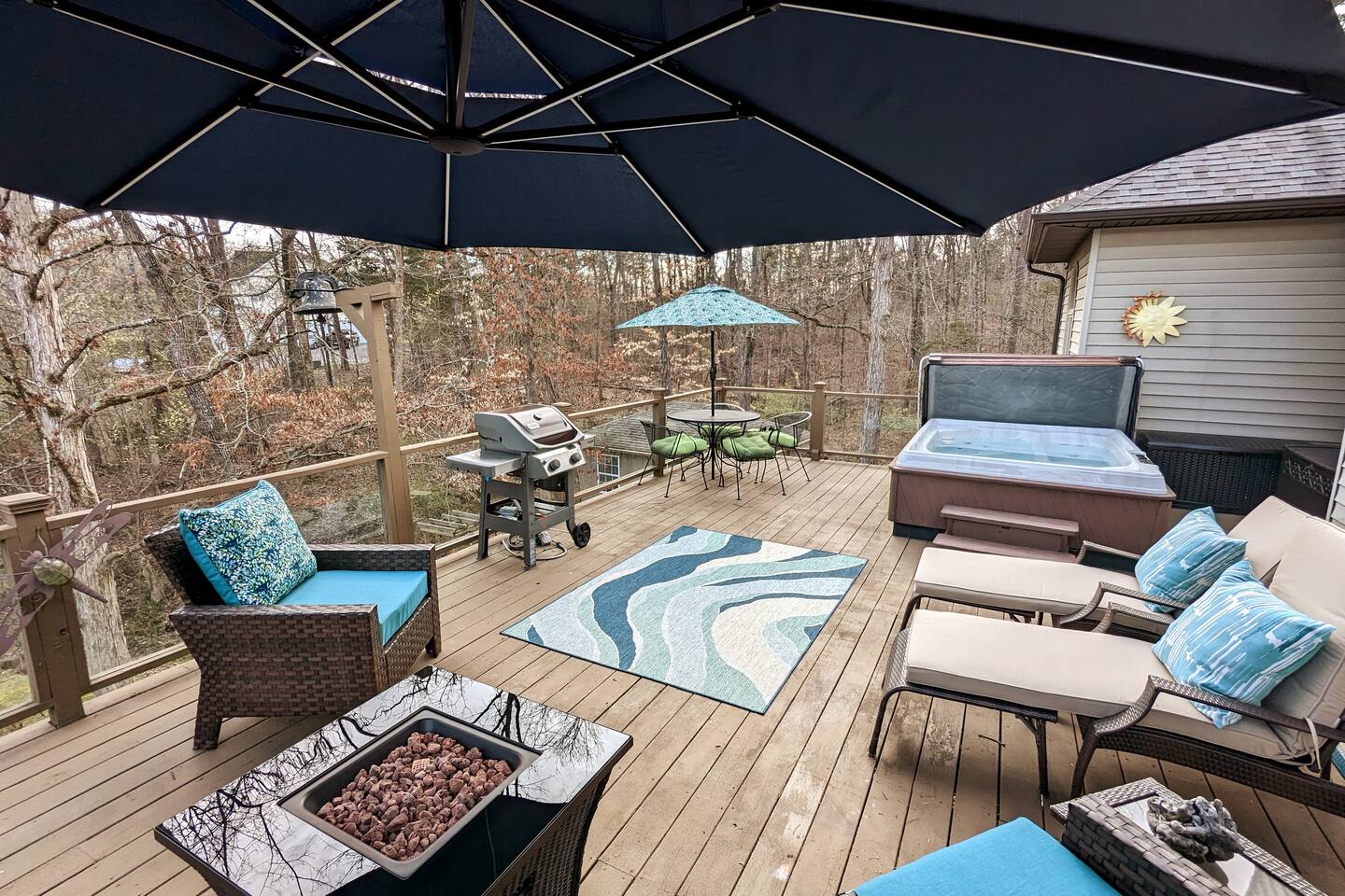 4BR Sleeps 12|Near Dollywood/Smokies|Quiet|Hot Tub