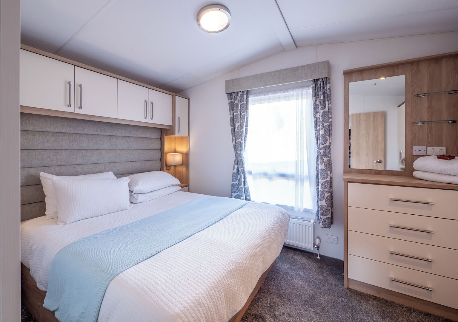 Cottage Room 1 Queen
