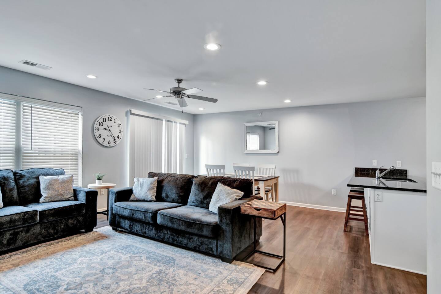 Beautiful Central located Condo