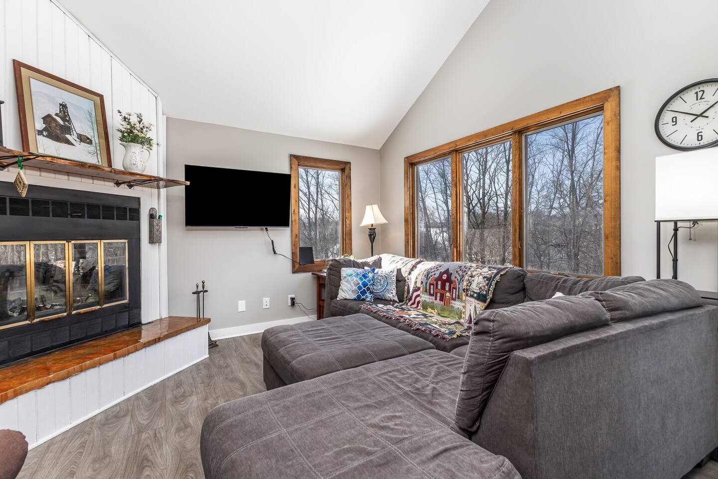 Pet friend, Townhome close to Amenities