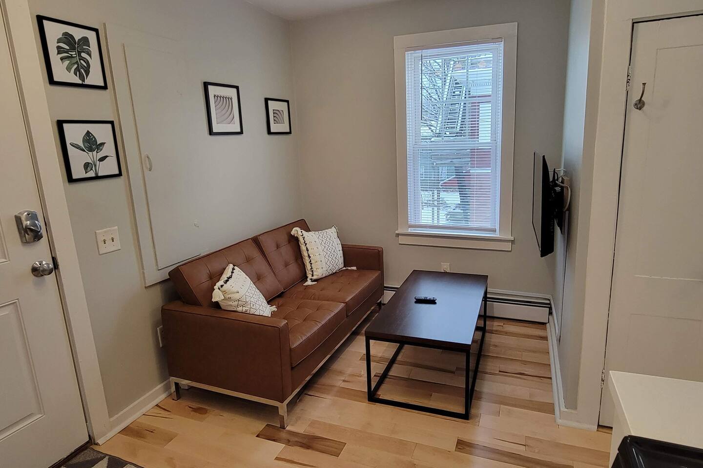 Little downtown gem with parking