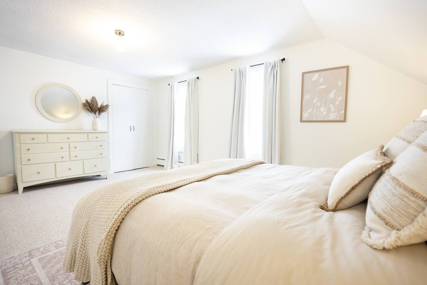 Cold Hollow House, 2BR, Next to Cider Mill