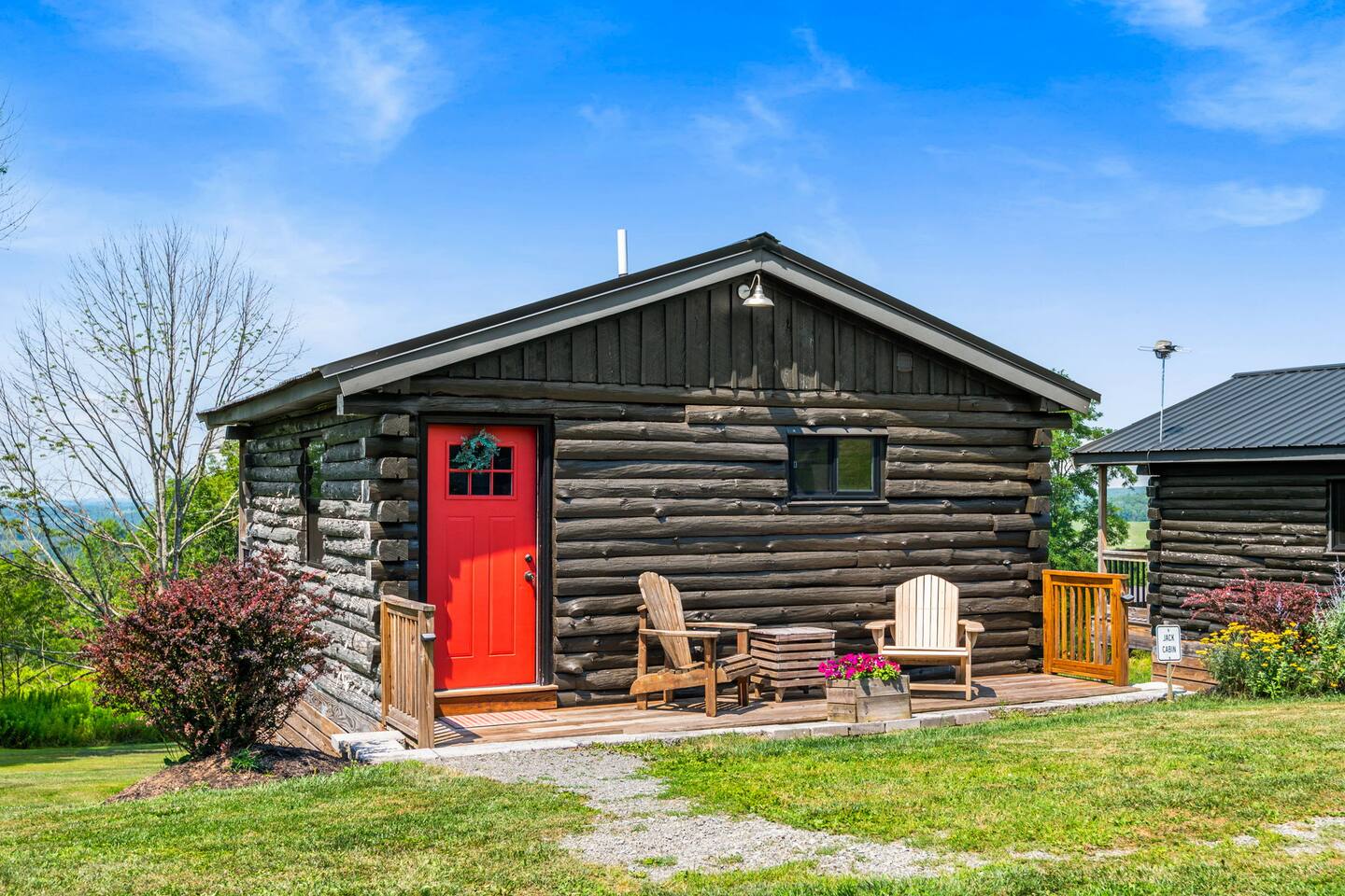 Jack Cabin - Views, Hot Tub, Fire Pit & Outdoors!
