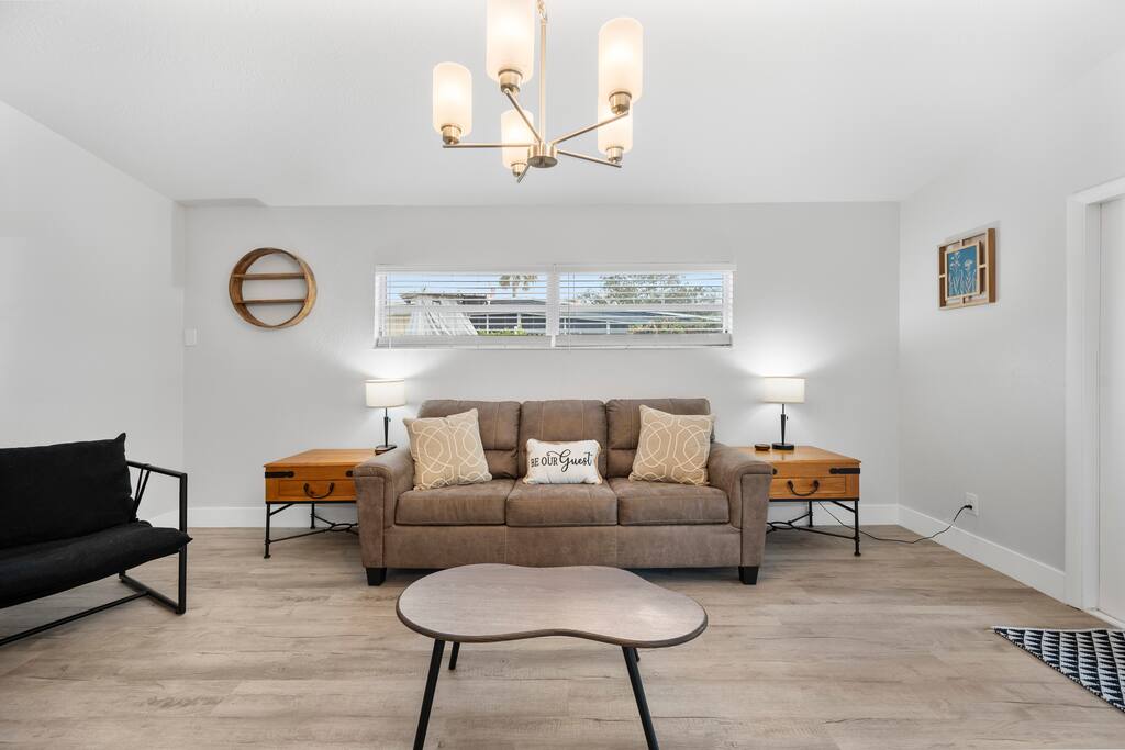 3BR Nottingham House w/ Fenced Yard Near FSC & SEU