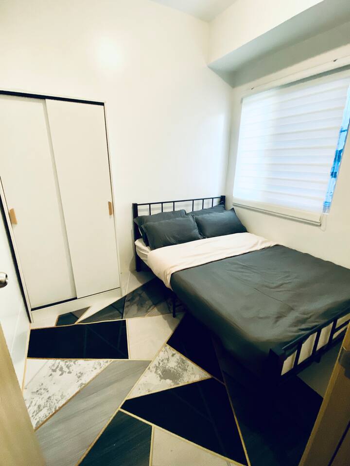2BR Vine Residences | Wi-Fi, Pool, Parking Near SM