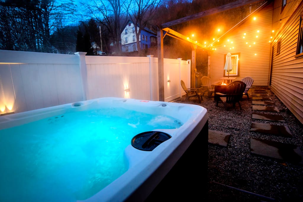 Quiet 2BR Home in Shelburne – Great Work From Home