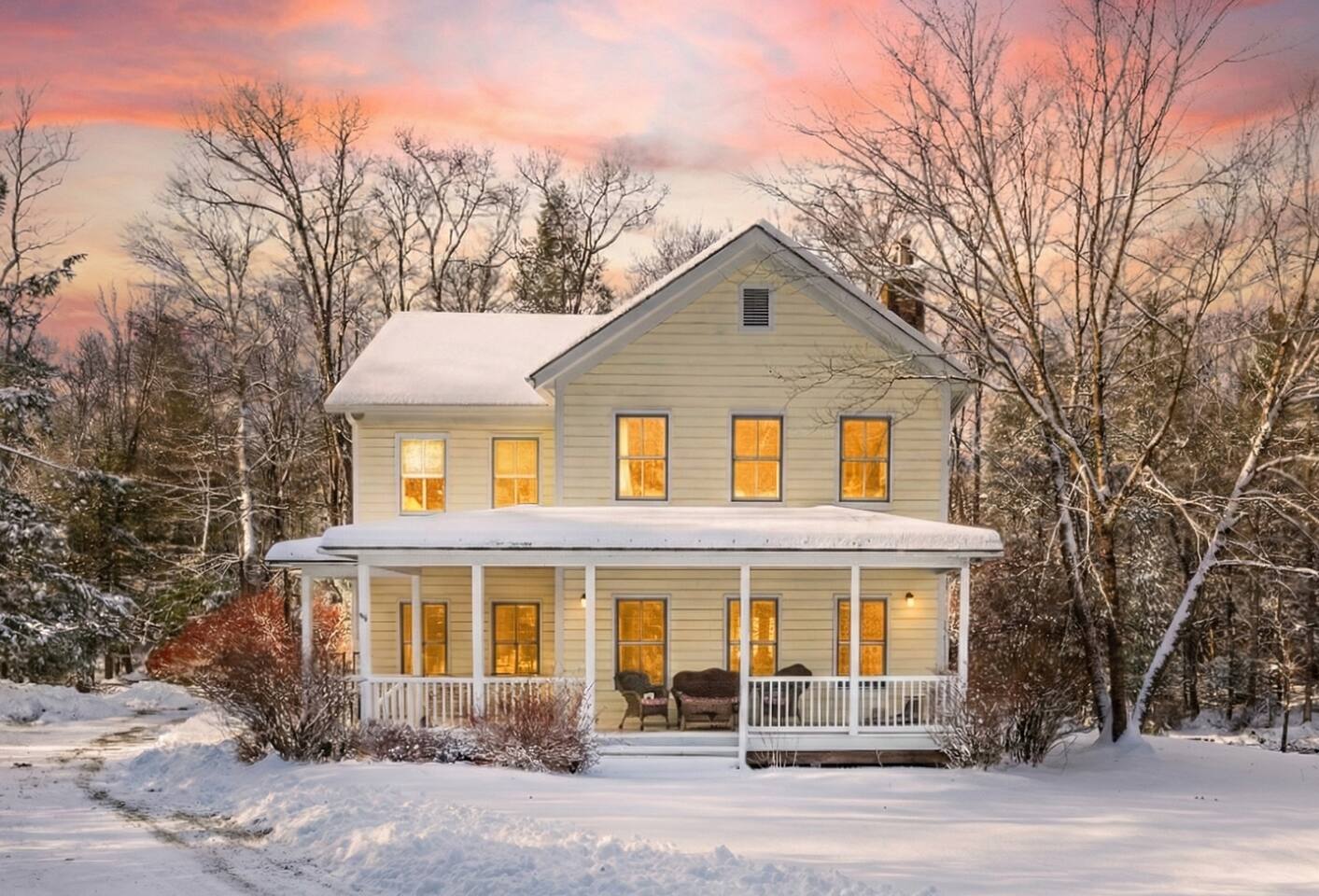 Fern Leaf Farmhouse - Spacious, Cozy, Peaceful