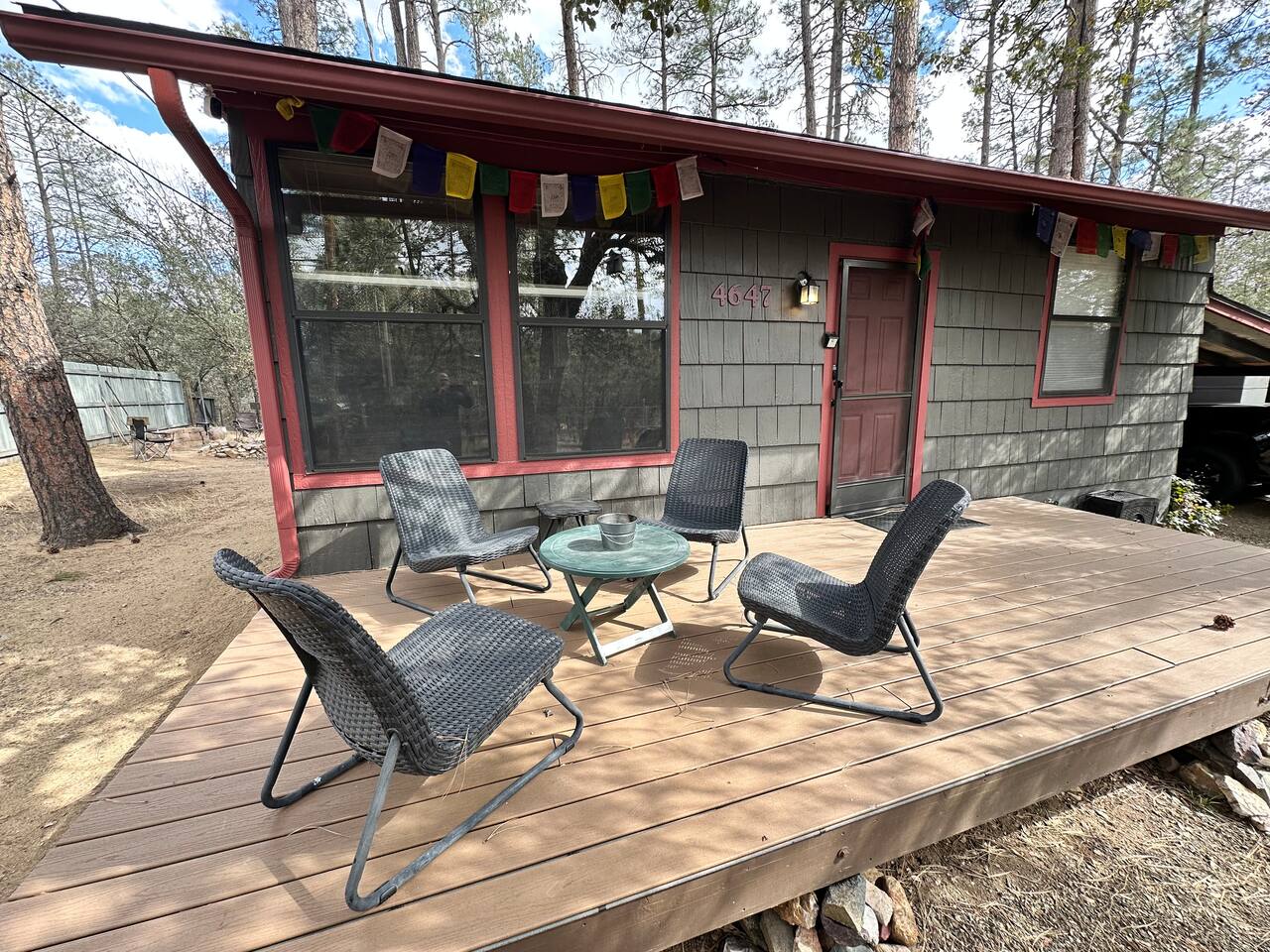 Cozy Pines Cabin in Prescott - 3bd 2ba