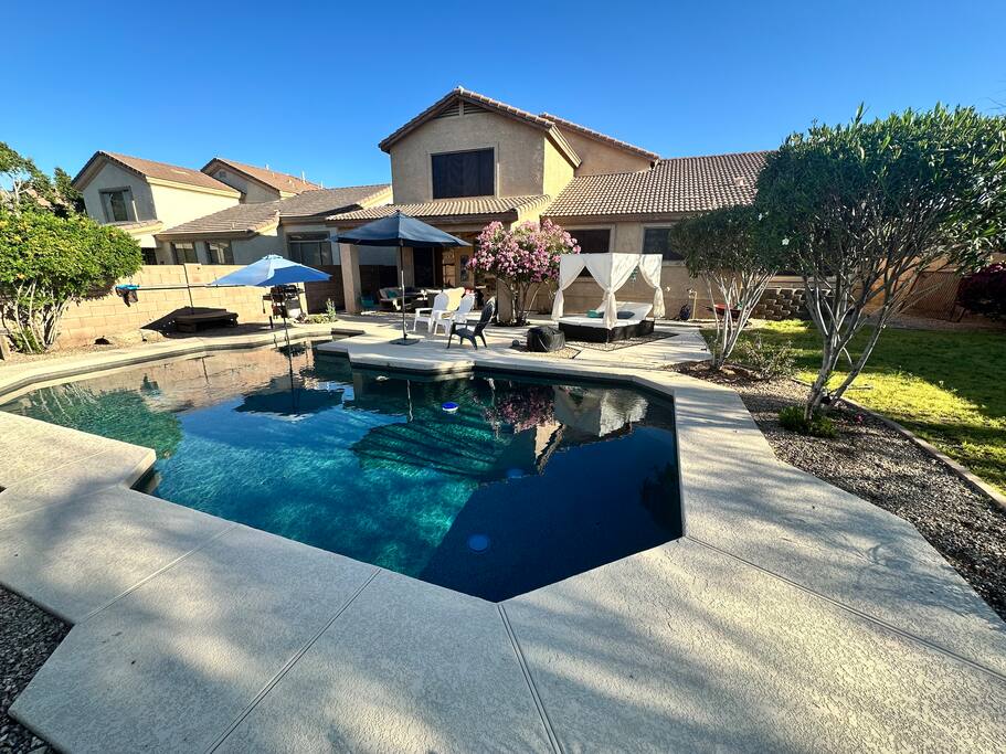 Desert Retreat • 4BR 3BA, Pool, Near Lake & Trails