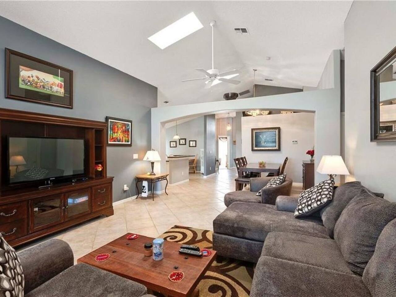 5/3 beautiful home free pool heat
