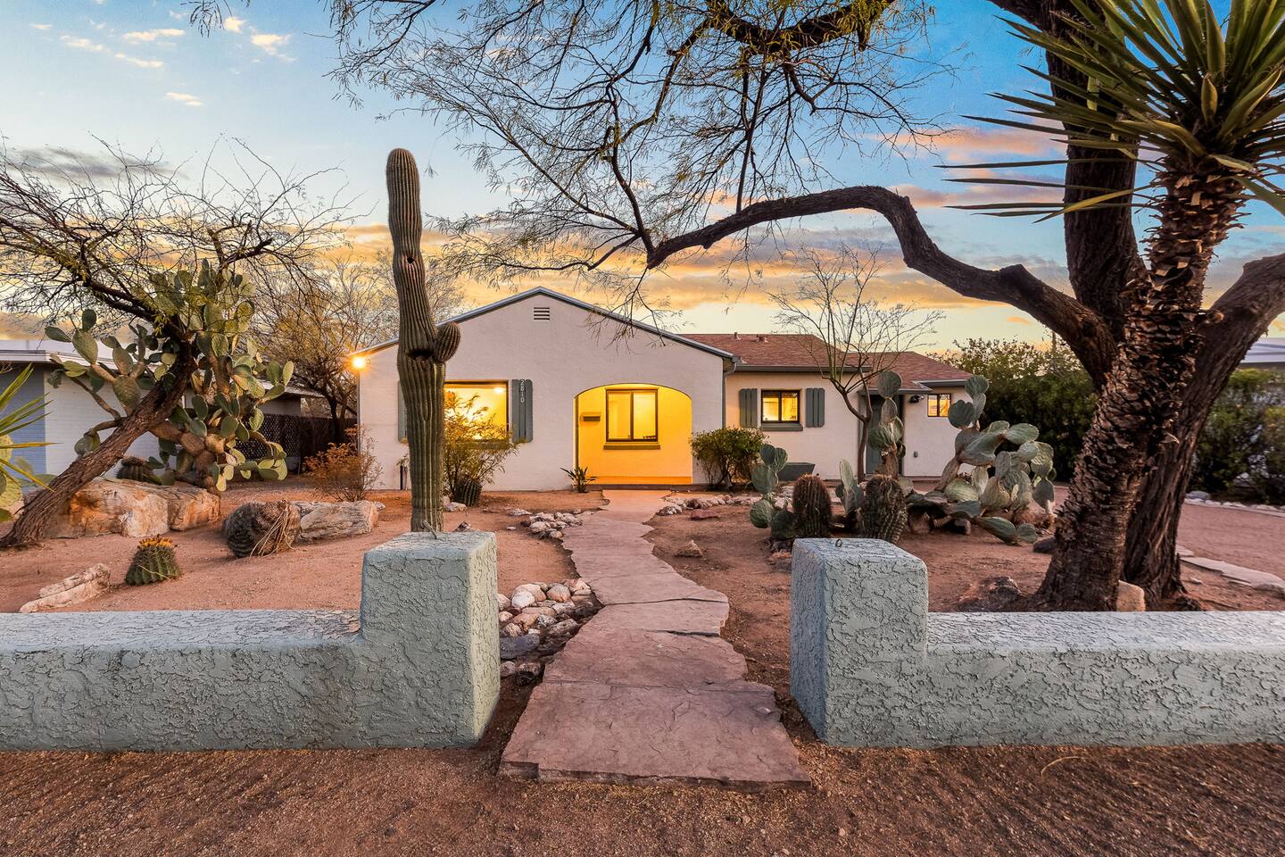 Beautiful Western Style 4 Bedroom Home Epic