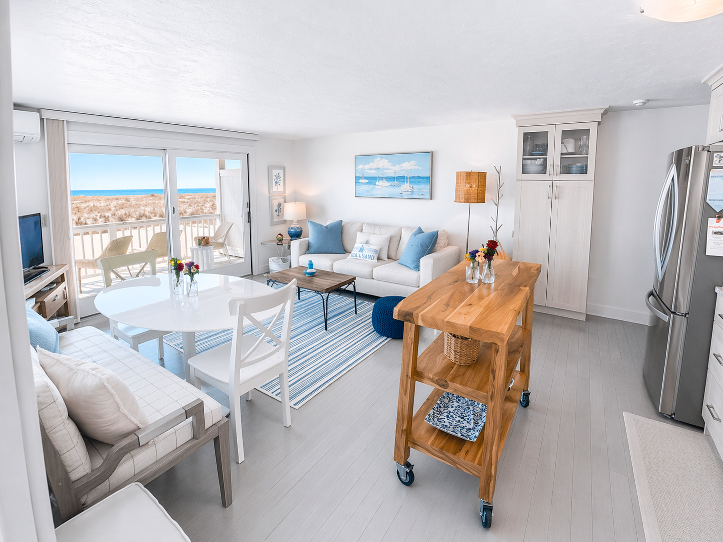 East End 2BR Waterfront | Beach, Deck & Parking