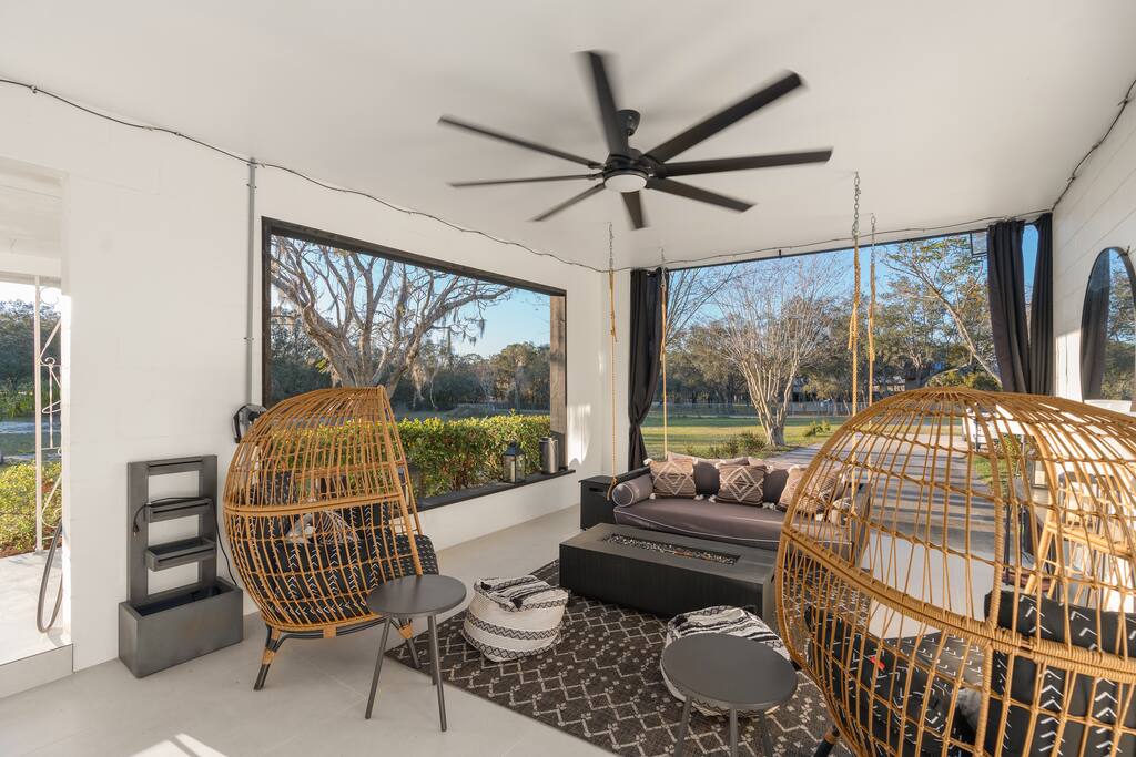 •Private 3 Acre Estate W/ Home Theater & Jacuzzi• 𝙗𝙮 𝙎𝙏𝘼𝙔-𝙏𝙊𝘿𝘼𝙔 | Casa Tallman