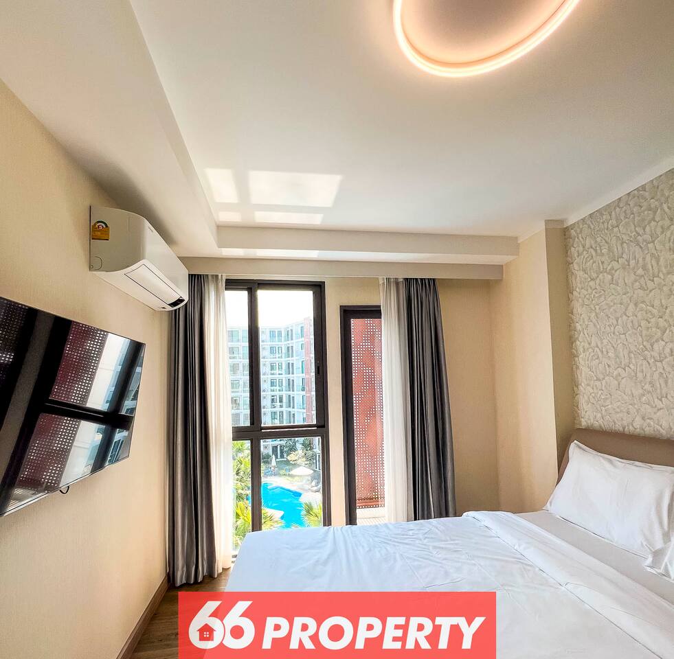 Pool View Apartment near Central Festival Shopping