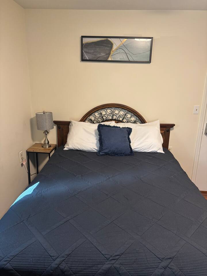 Atlanta Charming Private Room 1