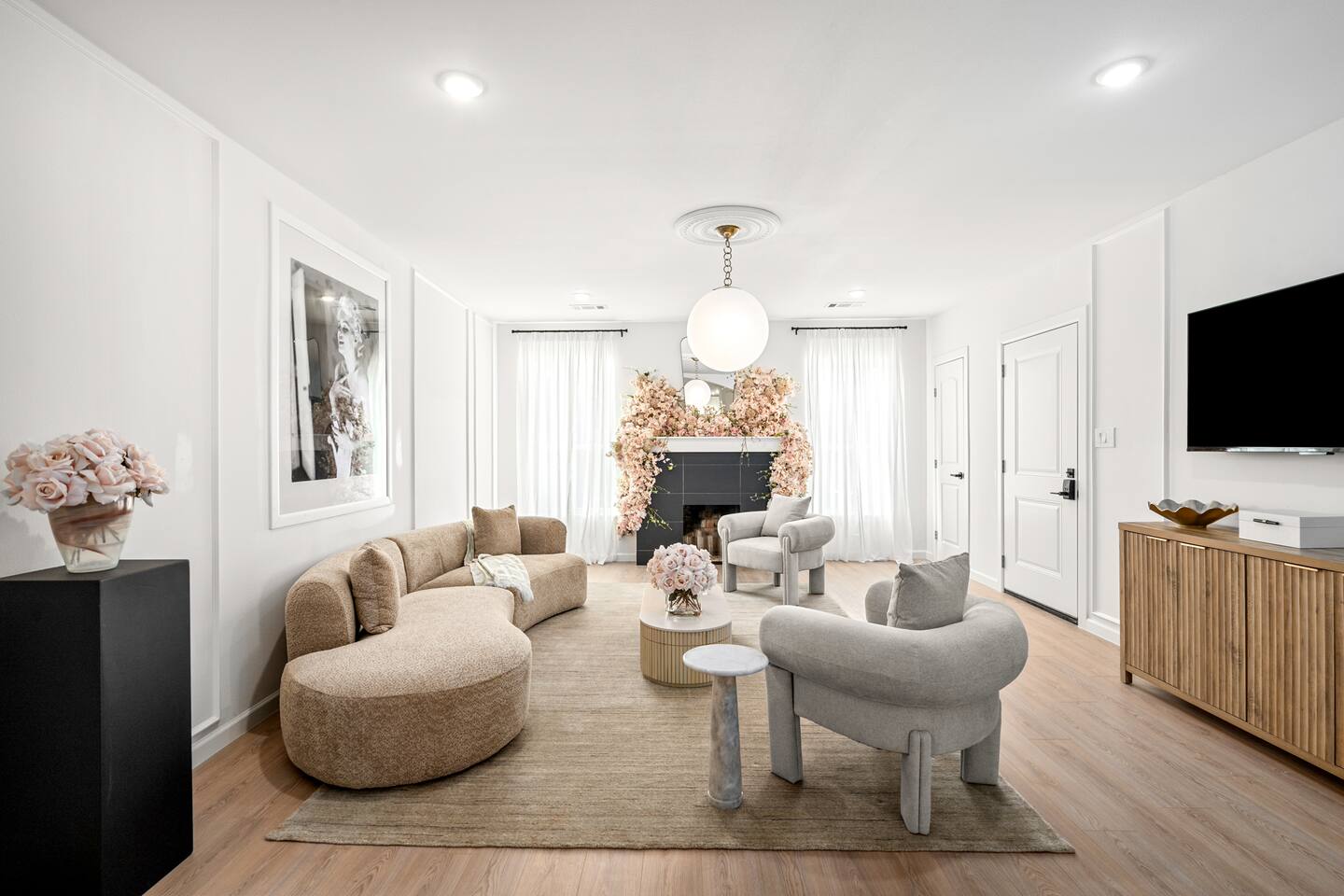 2-Home Property with Pool, Spa & Parking, Sleeps 17