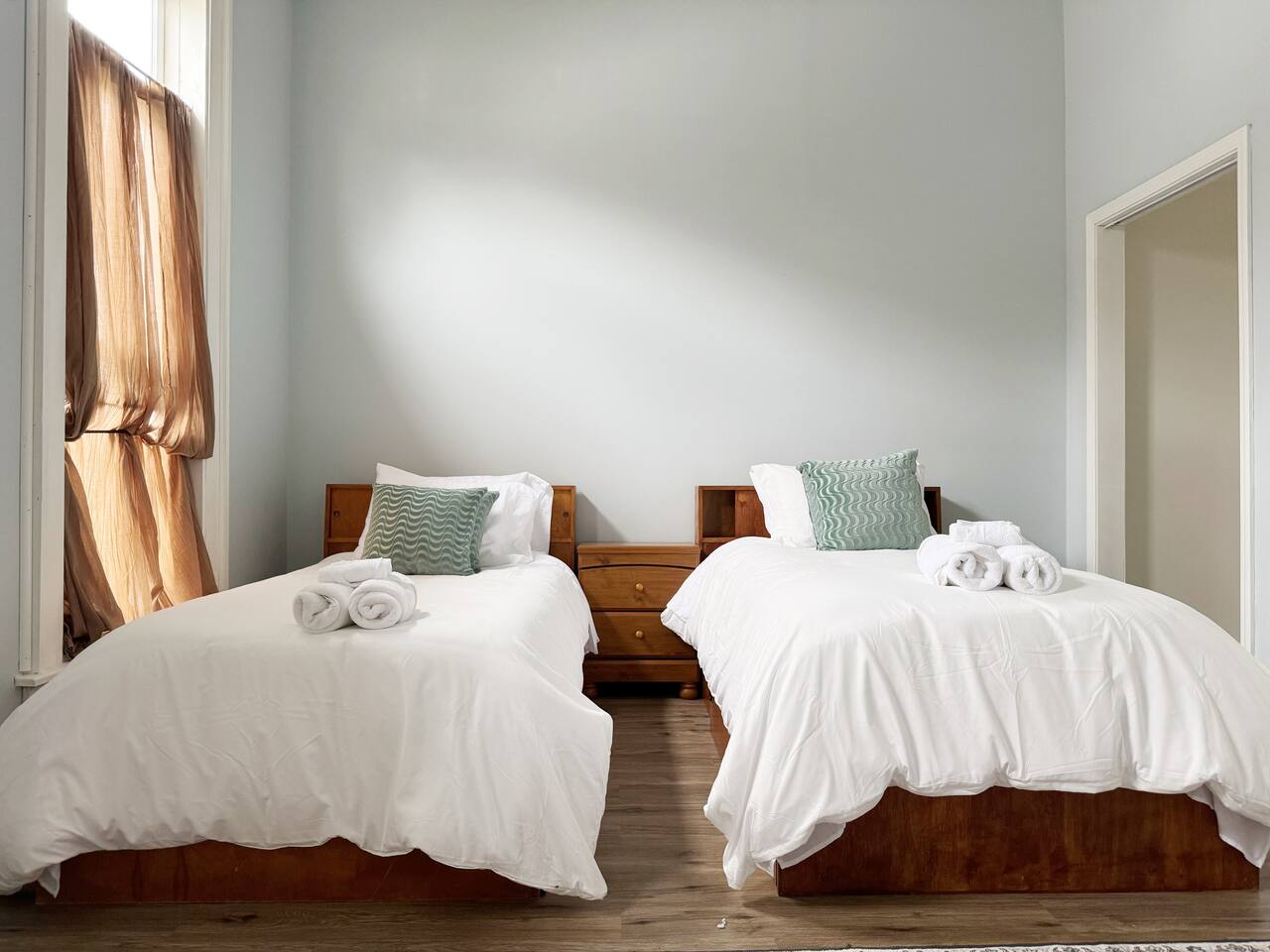 Haynie's Home | 2BD/1BA Stylish Apt in Home