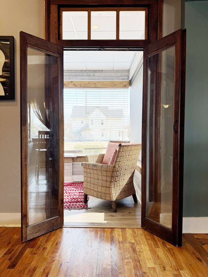 Haynie's Home | 2BD/1BA Stylish Apt in Home