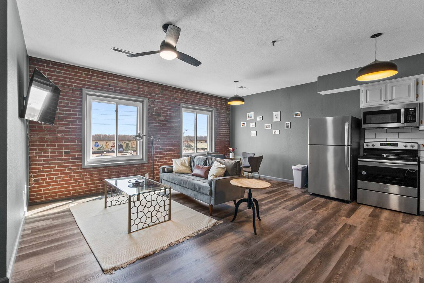 2Bdrm Stay in Downtown Cape | Walkable, Laundry