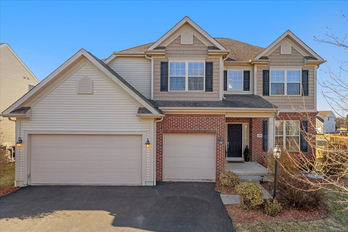 Newly Remodel Large Home for 12, Perfect Retreat!