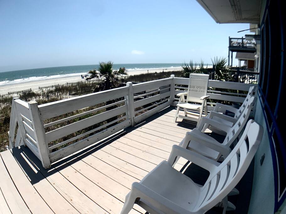 Almost Heaven Oceanfront Unit C – 2BR/1BA