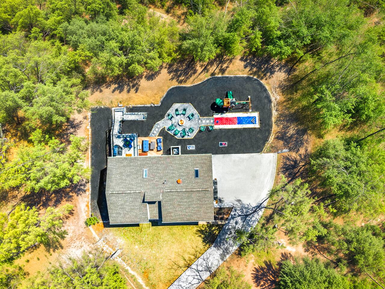 5BR Movie Theater, Hot Tub, Bowling, Fire Pit!