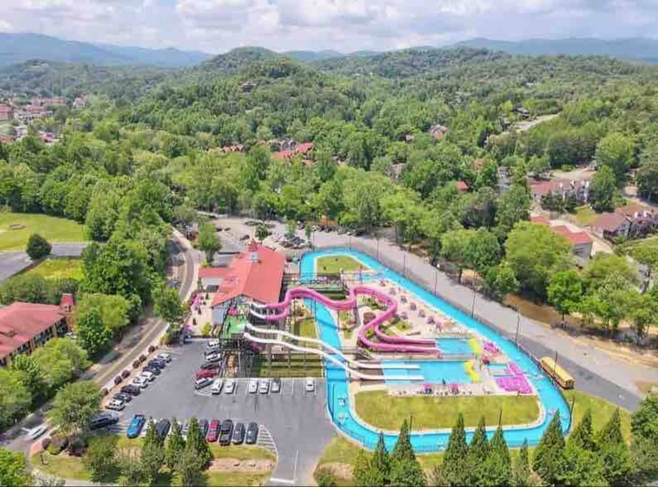 Helen Waterpark is only a few minutes walking from the cabin