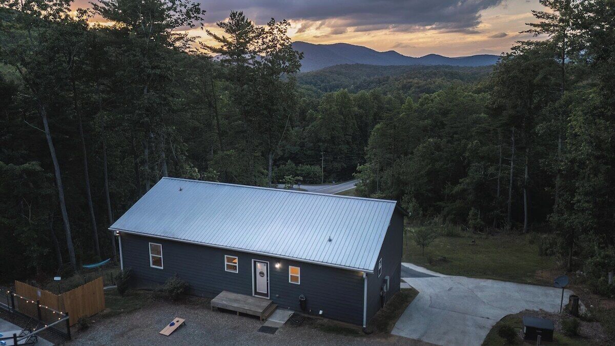 Enjoy the great view of the mountains from the deck of the cabin