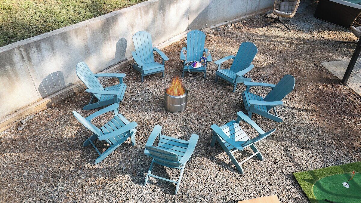Fire pit and s'mores kit