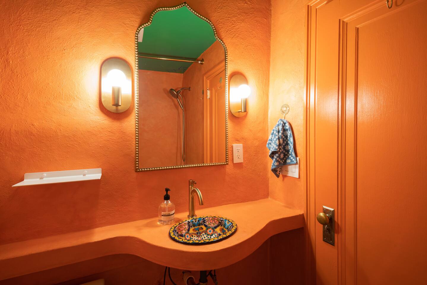 The Moroccan - Colorful  & Cozy