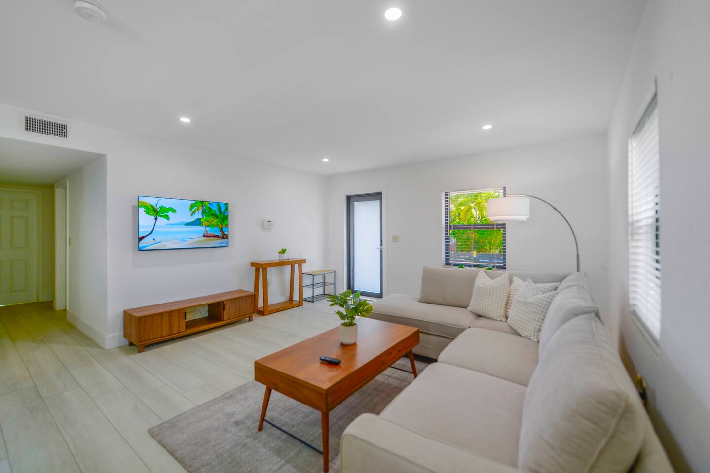 3/BDR 2BATH Home/Prime Miami Location! - Holiday Home