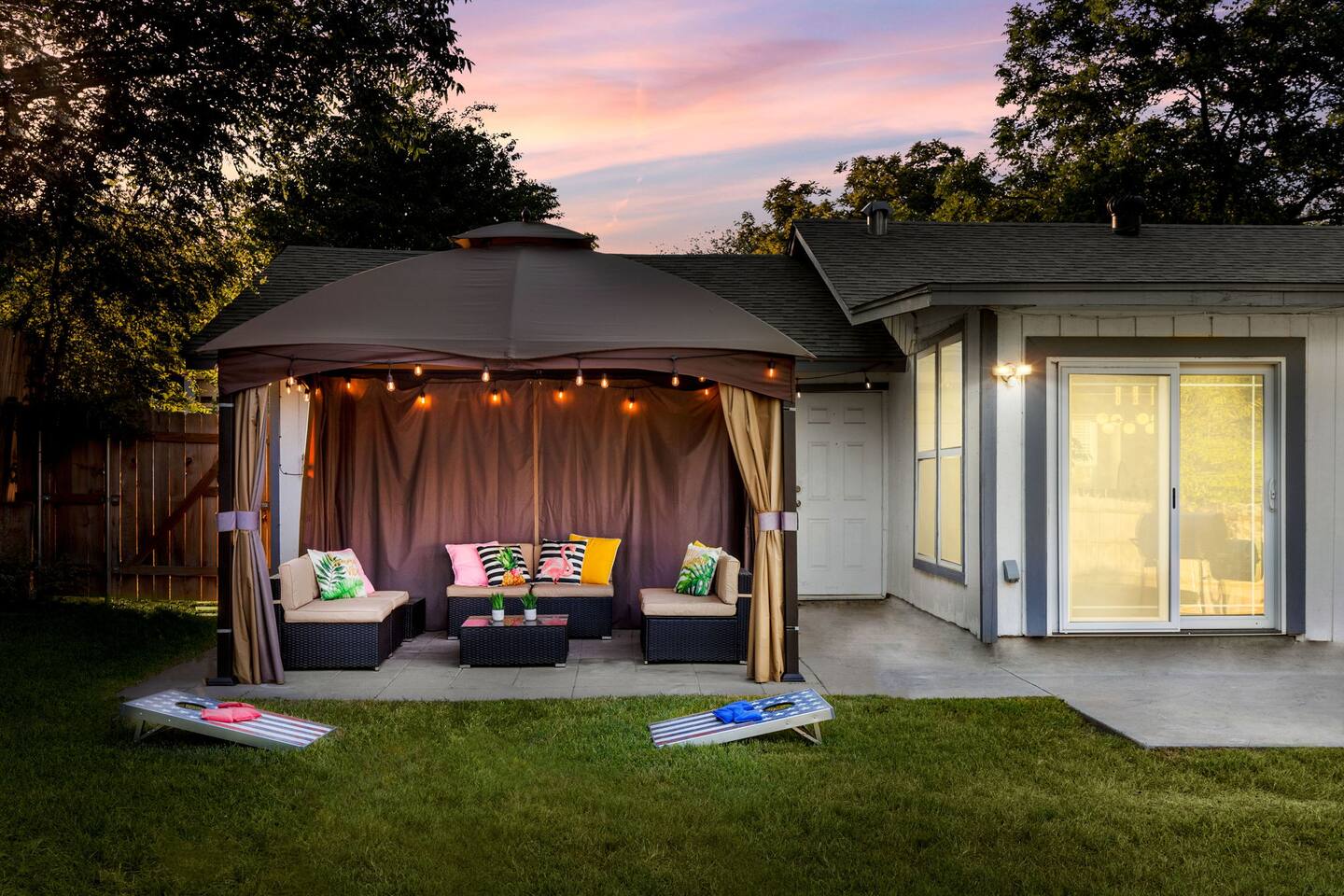 4Bdrm + Patio | Near Med Center Lackland Riverwalk