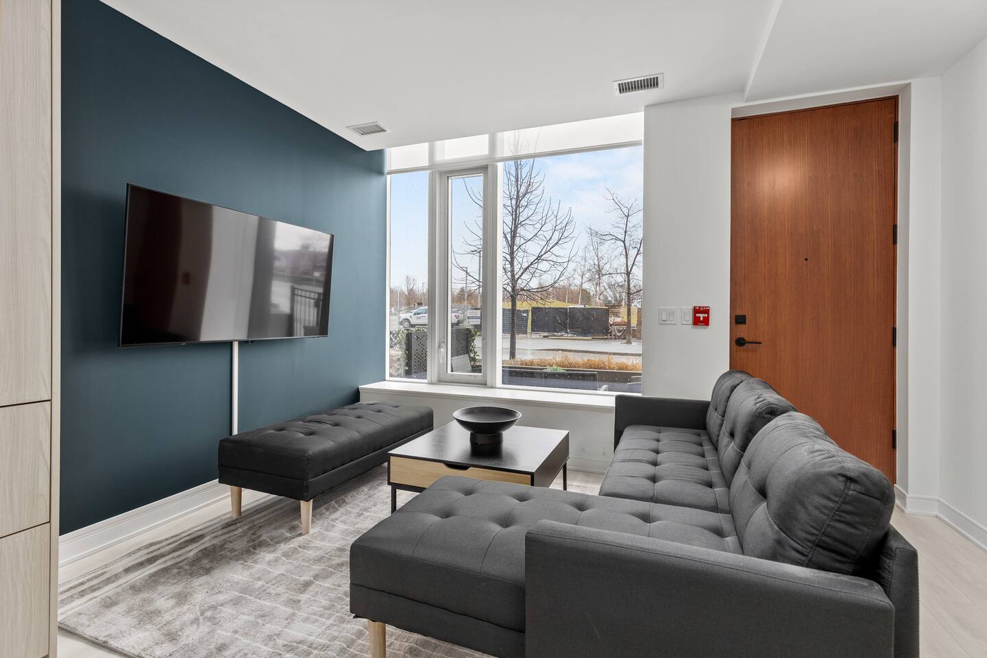 2-Storey 3BR Townhouse by Distillery+Free parking