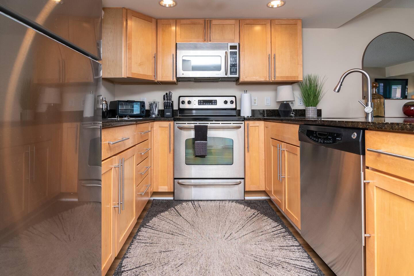 Coastal Comfort at the Beach, Sleeps 4, *w/ Pool photo 6