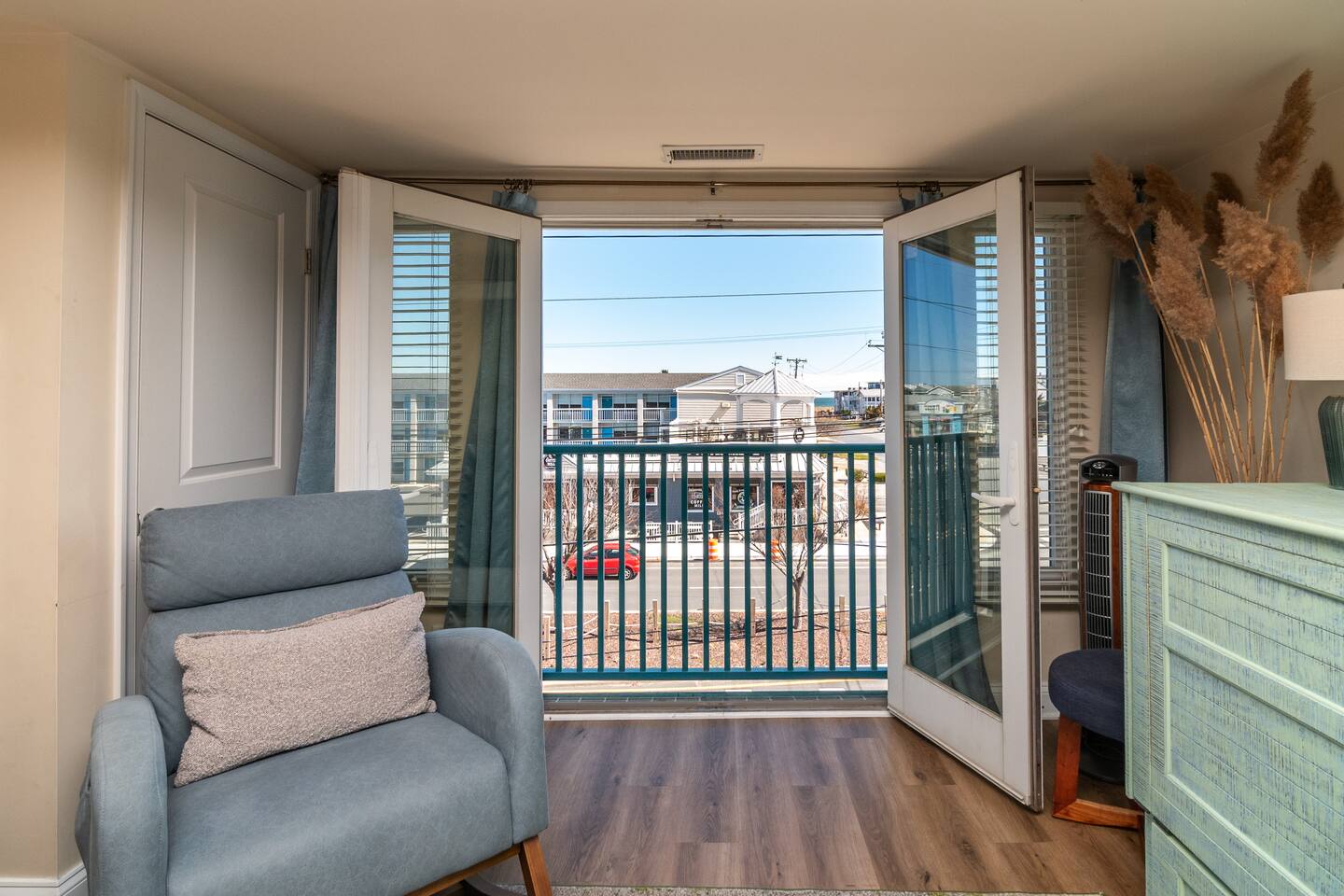 Coastal Comfort at the Beach, Sleeps 4, *w/ Pool photo 17
