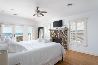 234 Sand Hill Cove