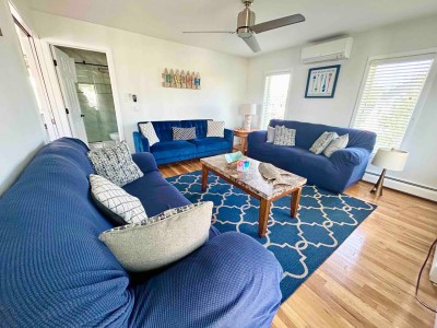 1136 Ocean