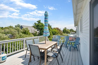 Upstairs Deck