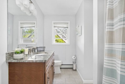 Full Bathroom #2: Downstairs