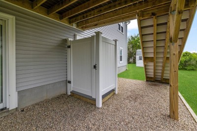 7 Sand Hill Cove