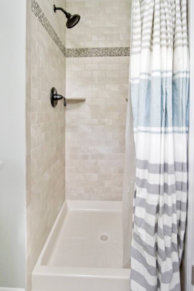Bathroom #2: Top Floor Master Bedroom Full Bathroom (toilet, vanity, shower)