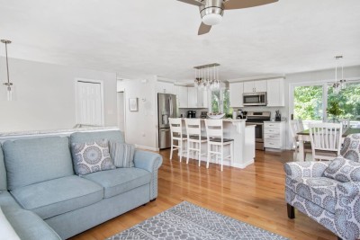 Top Floor Open Area Kitchen/Dining/Living Areas
